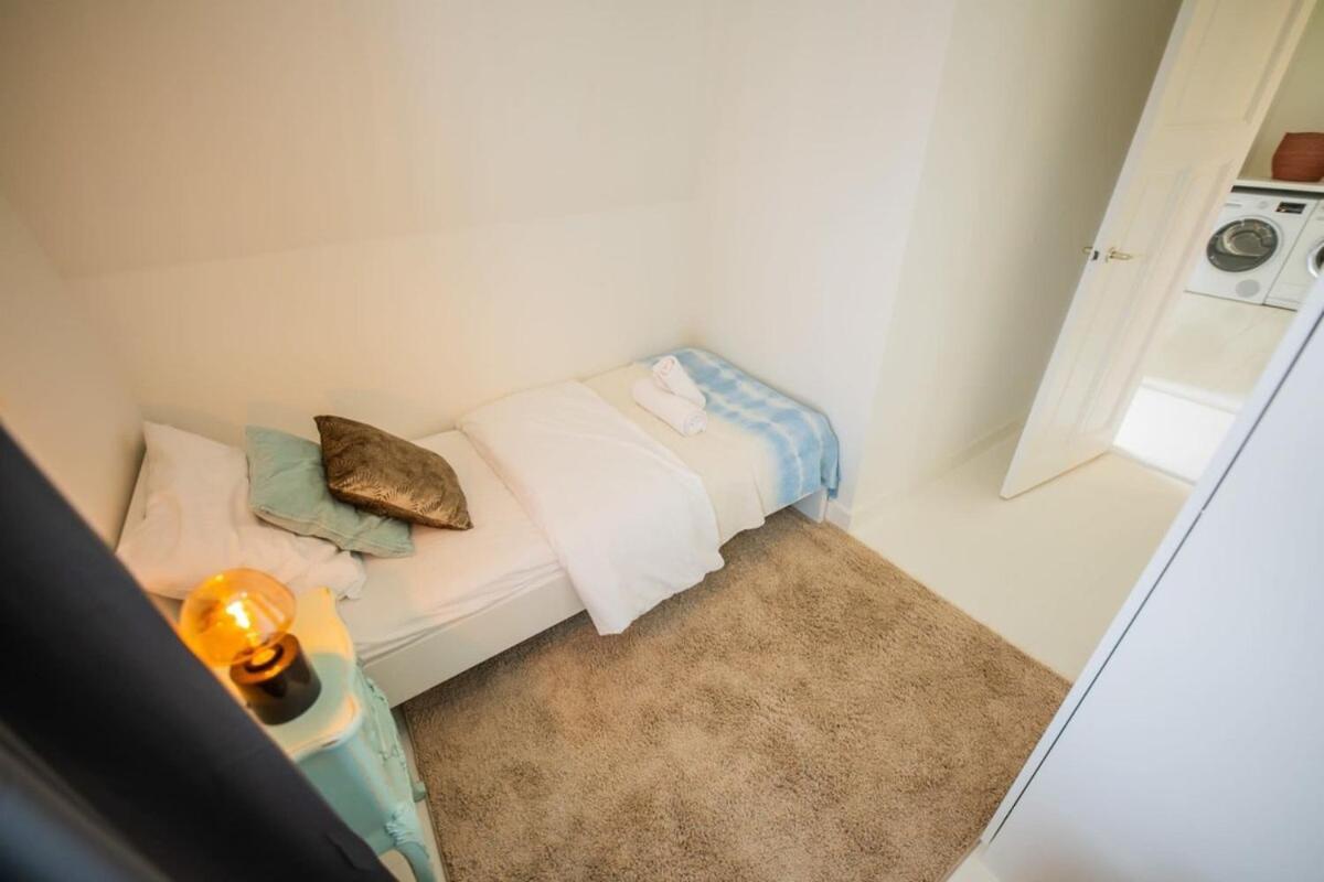 Fabulous 4 Bedroom - Ks10 *