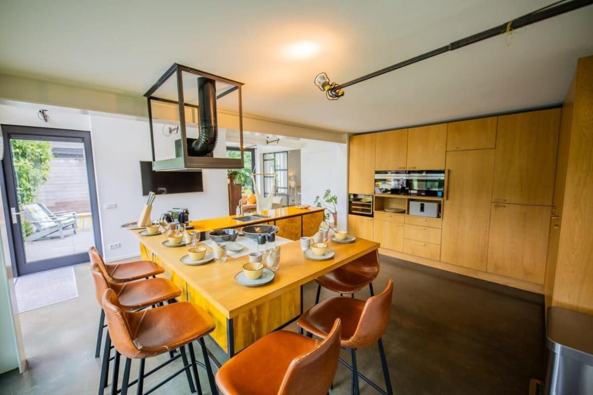 Fabulous 4 Bedroom - Ks10 Holiday home *